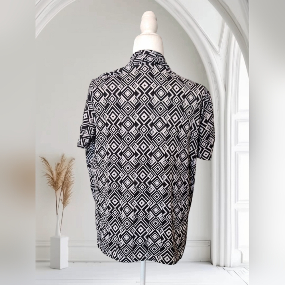 ELEMENTZ Black And White Geometric Twinset Blouse Size Large - Picture 3 of 8